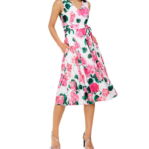 Calvin Klein dress - Picture 4 of 7